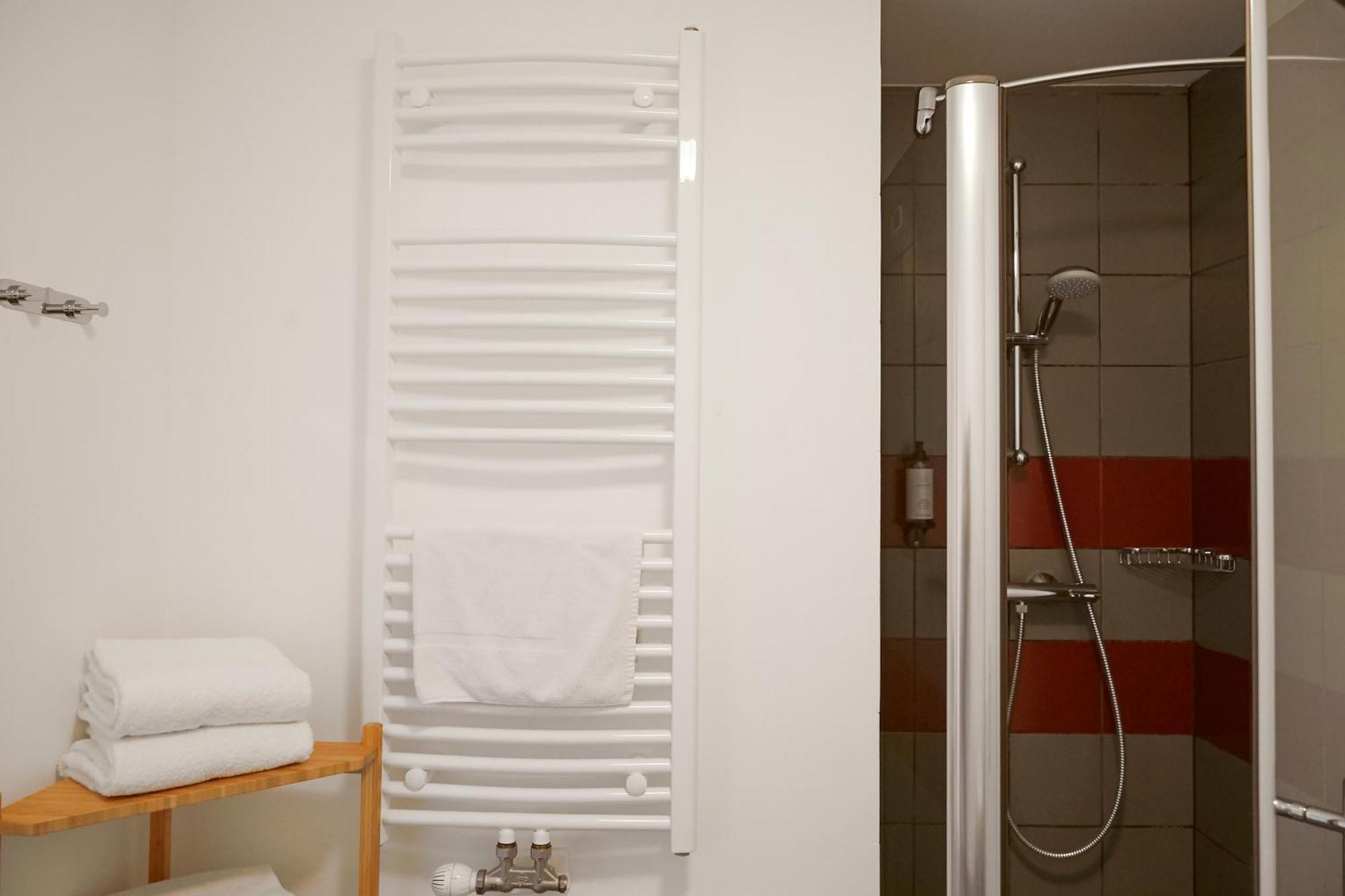 Tulip Inn Massy Palaiseau - Residence Room photo