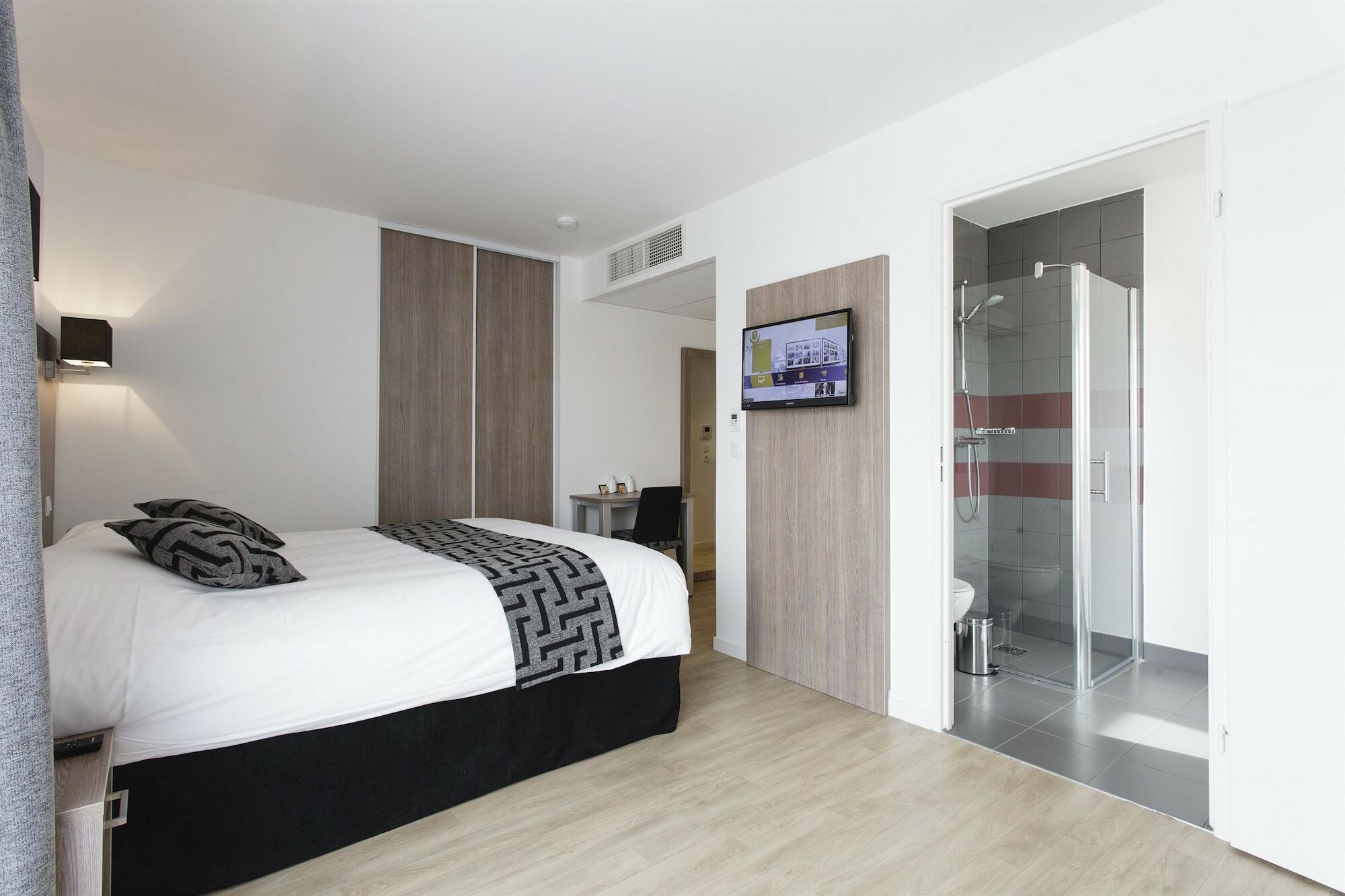 Tulip Inn Massy Palaiseau - Residence Exterior photo